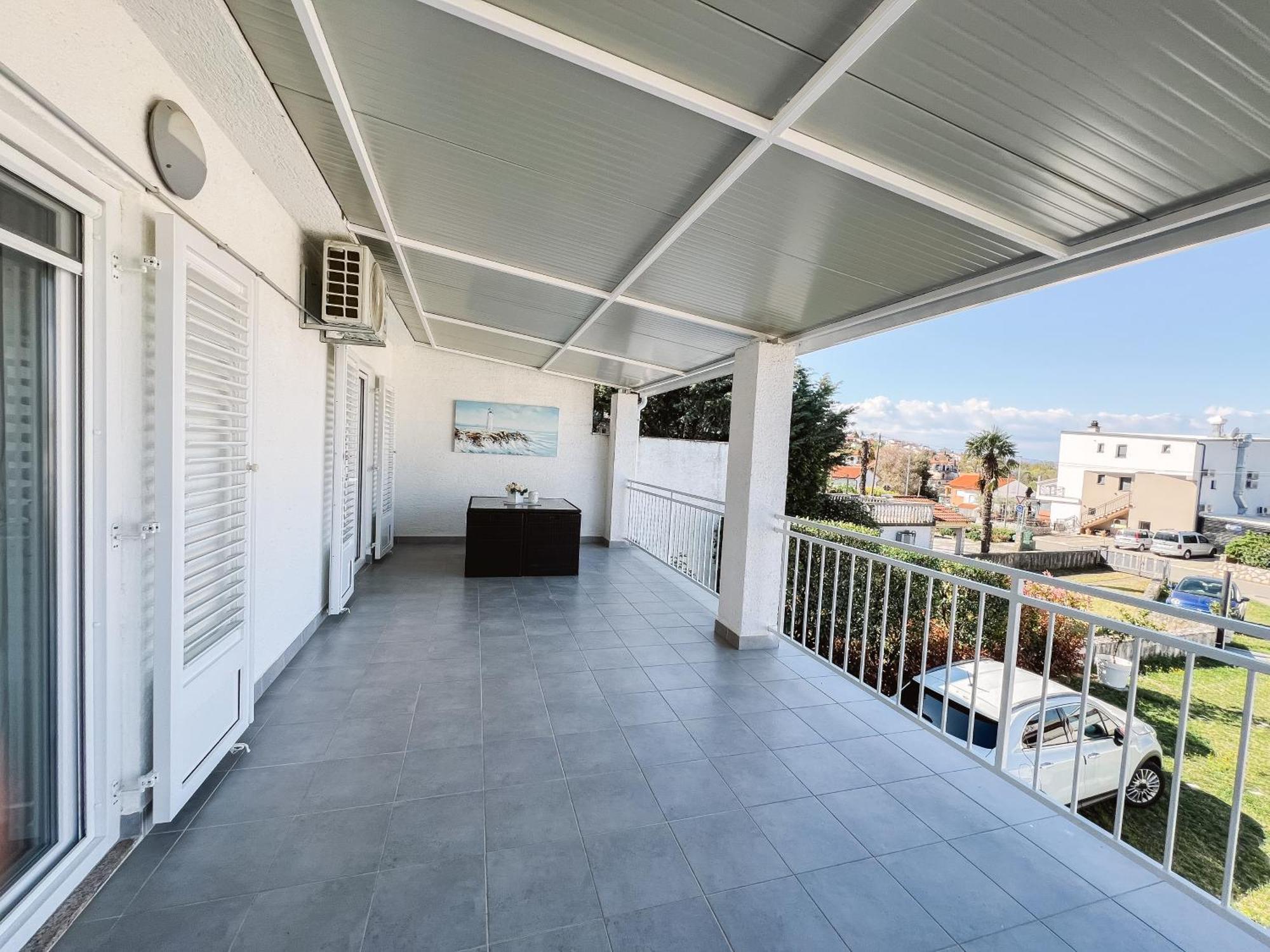 Modern Apartment In The Heart Of Njivice Luaran gambar